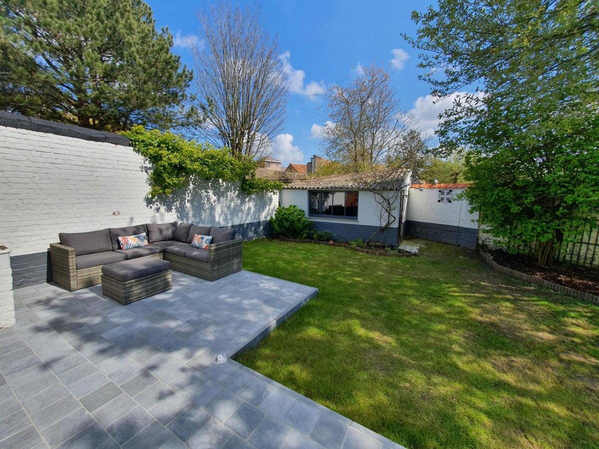 Trendy, Authentieke Woning Met Groot Terras En Tuin Villa Brugge Eksteriør billede
